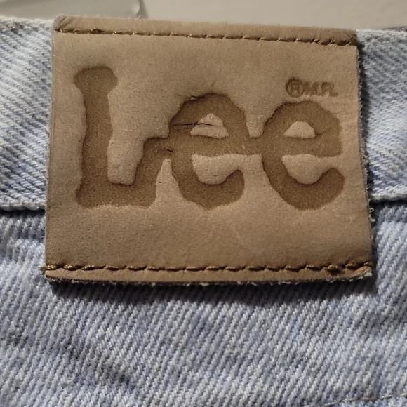 Vintage Lee Casual Mom Jean High-Waist Shorts Light Wash Old School Denim 18MED